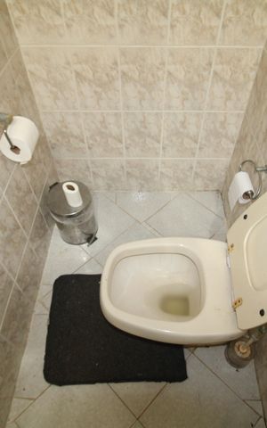 Casa à venda com 169m², 4 quartos e 3 vagasGaragem - Banheiro