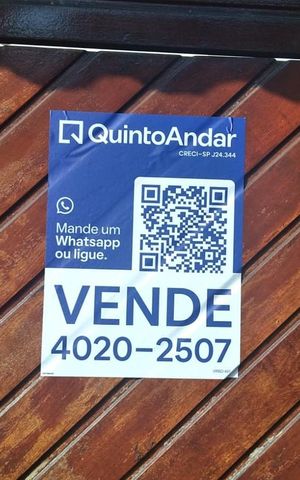 Casa à venda com 169m², 4 quartos e 3 vagas Casa à venda com 169m², 4 quartos e 3 vagasFachada/Placa