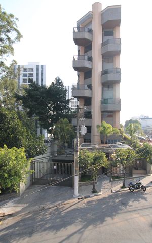 Casa à venda com 169m², 4 quartos e 3 vagasVaranda /Suite 1