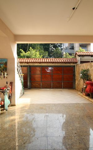 Casa à venda com 169m², 4 quartos e 3 vagasGaragem