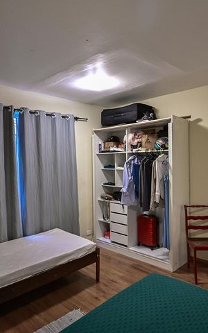 Casa à venda com 250m², 5 quartos e 3 vagasSuíte 3