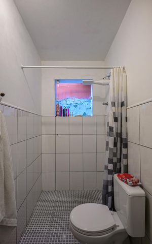 Casa à venda com 250m², 5 quartos e 3 vagasBanheiro da Suíte  3