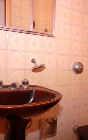 Casa à venda com 508m², 4 quartos e 2 vagasBanheiro da Suíte