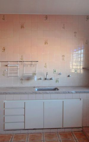 Casa à venda com 508m², 4 quartos e 2 vagasCozinha