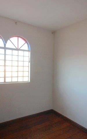 Casa à venda com 508m², 4 quartos e 2 vagasQuarto 2