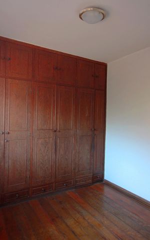 Casa à venda com 508m², 4 quartos e 2 vagasQuarto 1