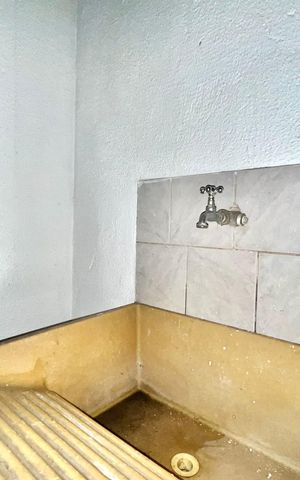 Apartamento para alugar com 105m², 2 quartos e sem vaga Apartamento para alugar com 105m², 2 quartos e sem vagaÁrea de Serviço