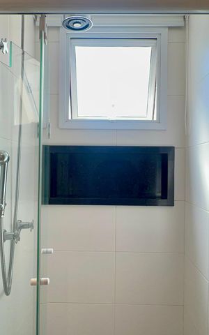 Apartamento à venda com 60m², 1 quarto e 2 vagas Apartamento à venda com 60m², 1 quarto e 2 vagasBanheiro da Suíte