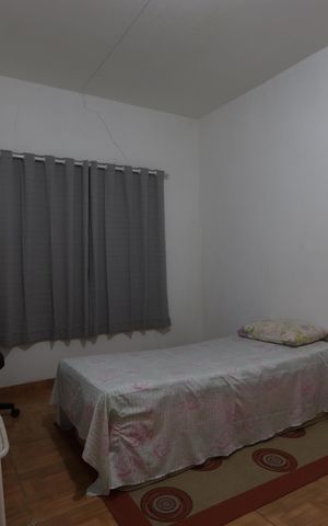 Casa à venda com 356m², 7 quartos e 8 vagasQuarto 1 - Casa 2