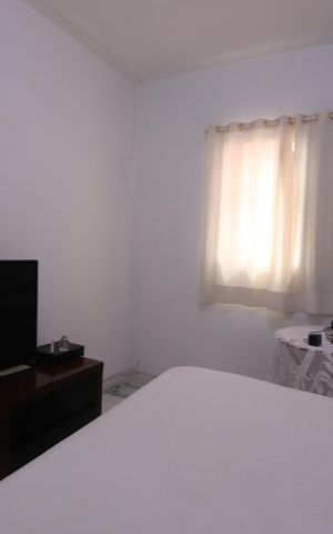 Casa à venda com 356m², 7 quartos e 8 vagasQuarto 2 - Casa 1