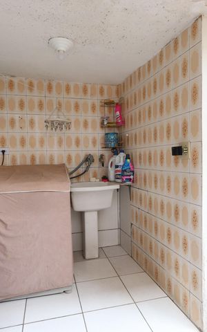 Casa à venda com 356m², 7 quartos e 8 vagasLavanderia - Casa 3