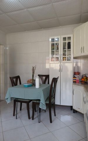 Casa à venda com 356m², 7 quartos e 8 vagasCozinha - Casa 3