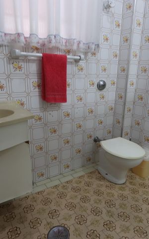 Casa à venda com 356m², 7 quartos e 8 vagasBanheiro - Casa 2