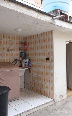 Casa à venda com 356m², 7 quartos e 8 vagasLavanderia - Casa 3