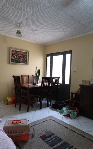 Casa à venda com 356m², 7 quartos e 8 vagasSala - Casa 3