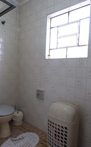 Casa à venda com 356m², 7 quartos e 8 vagasBanheiro 1 - Casa 3