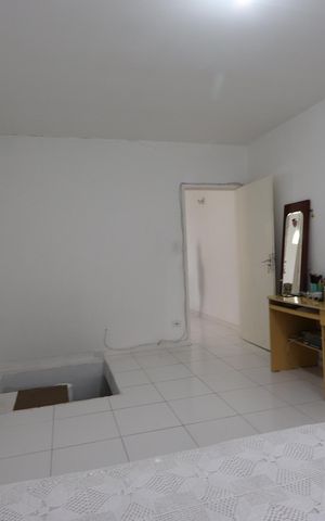 Casa à venda com 356m², 7 quartos e 8 vagasQuarto 1 - Casa 1