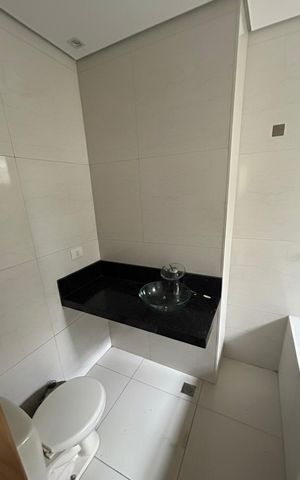 Casa à venda com 210m², 2 quartos e 2 vagas