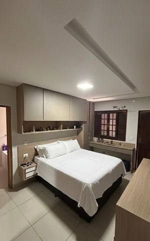Casa à venda com 210m², 2 quartos e 2 vagas