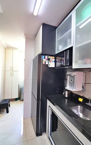 Apartamento à venda com 56m², 2 quartos e 2 vagasCozinha