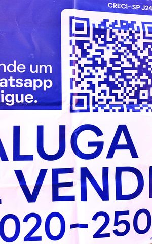 Apartamento à venda com 56m², 2 quartos e 2 vagasQR CODE
