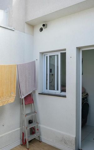 Apartamento à venda com 160m², 2 quartos e 2 vagasÁrea de serviço 2