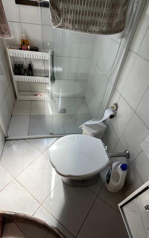 Casa à venda com 190m², 3 quartos e 3 vagasBanheiro da Suíte