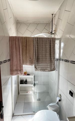 Casa à venda com 190m², 3 quartos e 3 vagasBanheiro da Suíte