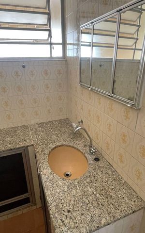 Apartamento à venda com 64m², 2 quartos e 1 vaga Apartamento à venda com 64m², 2 quartos e 1 vagaBanheiro