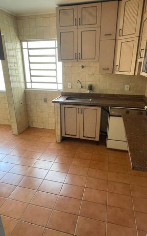 Apartamento à venda com 64m², 2 quartos e 1 vaga Apartamento à venda com 64m², 2 quartos e 1 vagaCozinha