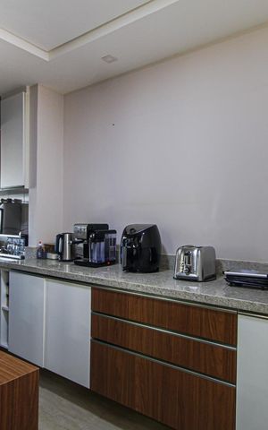 Apartamento à venda com 85m², 2 quartos e 2 vagasCozinha 