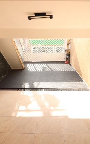 Casa à venda com 232m², 3 quartos e 3 vagasGaragem
