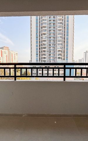 Apartamento à venda com 29m², 1 quarto e sem vaga Apartamento à venda com 29m², 1 quarto e sem vagaVaranda