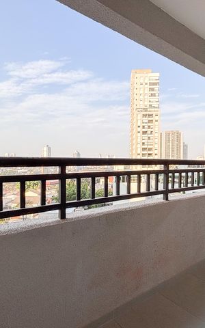 Apartamento à venda com 38m², 1 quarto e sem vaga Apartamento à venda com 38m², 1 quarto e sem vagaVaranda