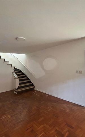 Casa à venda com 115m², 3 quartos e 2 vagas