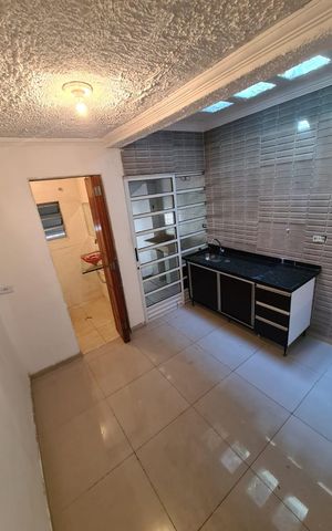 Casa à venda com 150m², 3 quartos e 1 vaga Casa à venda com 150m², 3 quartos e 1 vagaCozinha