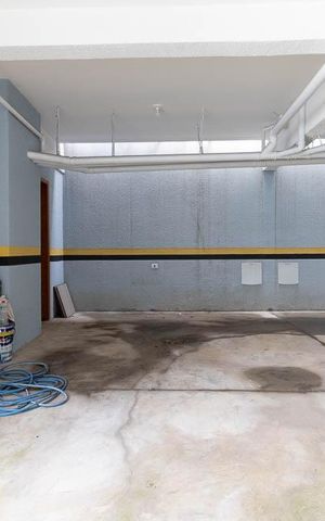 Casa de condomínio à venda com 60m², 2 quartos e 1 vaga Casa de condomínio à venda com 60m², 2 quartos e 1 vagaGaragem