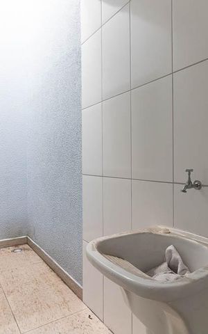 Casa de condomínio à venda com 60m², 2 quartos e 1 vaga Casa de condomínio à venda com 60m², 2 quartos e 1 vagaÁrea de Serviço