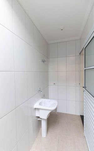 Casa de condomínio à venda com 55m², 2 quartos e 1 vaga Casa de condomínio à venda com 55m², 2 quartos e 1 vagaÁrea de Serviço