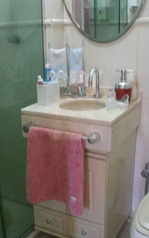 Apartamento à venda com 79m², 2 quartos e 1 vaga