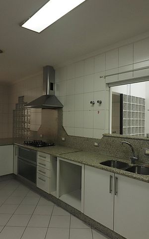 Casa de condomínio à venda com 642m², 4 quartos e 6 vagasCozinha