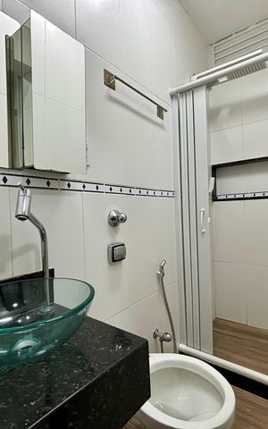 Studio para alugar com 40m², 1 quarto e sem vaga Studio para alugar com 40m², 1 quarto e sem vagaBanheiro social