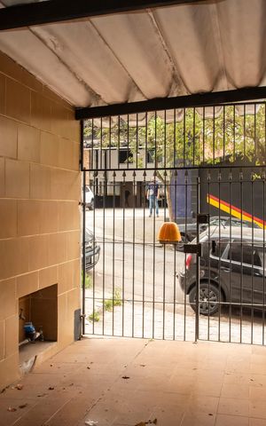 Casa à venda com 141m², 2 quartos e 1 vagaGaragem