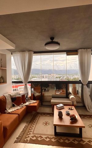 Apartamento à venda com 81m², 2 quartos e 1 vaga Apartamento à venda com 81m², 2 quartos e 1 vagaSala