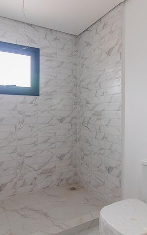 Casa à venda com 300m², 3 quartos e 2 vagasBanheiro do Quarto 2