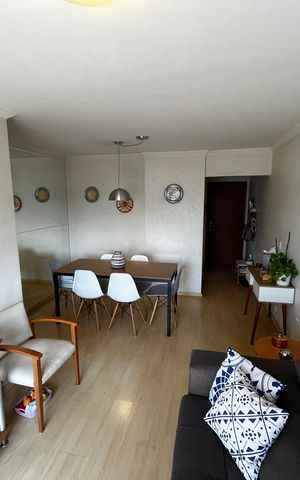 Apartamento à venda com 65m², 2 quartos e 2 vagasSala