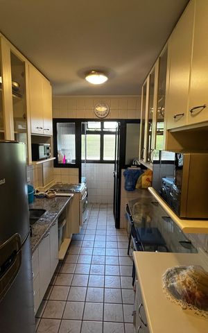 Apartamento à venda com 65m², 2 quartos e 2 vagasCozinha