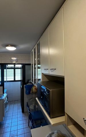 Apartamento à venda com 65m², 2 quartos e 2 vagasCozinha