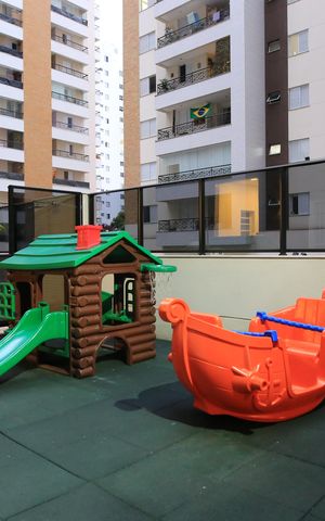 Apartamento para alugar com 50m², 2 quartos e 2 vagasÁrea comum - Playground