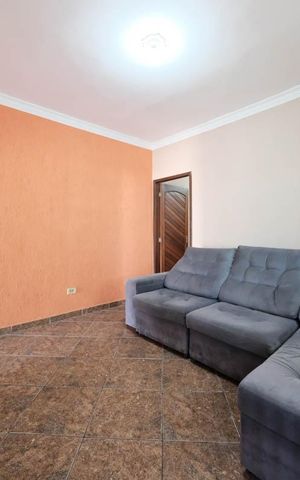 Casa à venda com 40m², 1 quarto e 1 vagaSala